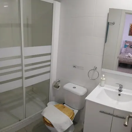 Lagunillas St. بيت ضيافة مالقة